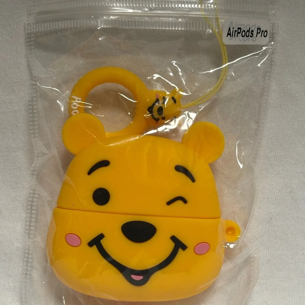 Silicone Winnie the Pooh AirPod case for AirPod Pro with keychain